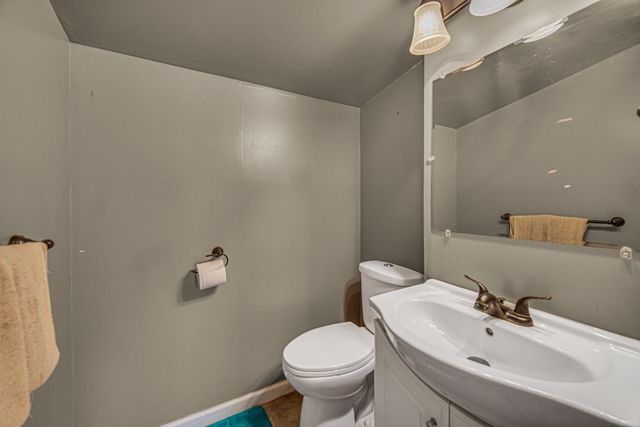 1290 Old Porter Road, Porter, IN 46304
