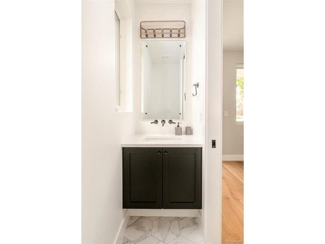3610 Vallejo St, Denver, CO 80211