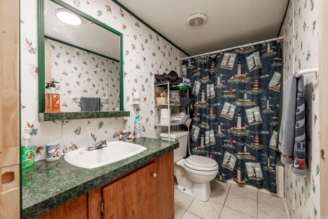 1001 Crystal Hill Road, Hot Springs, AR 71913