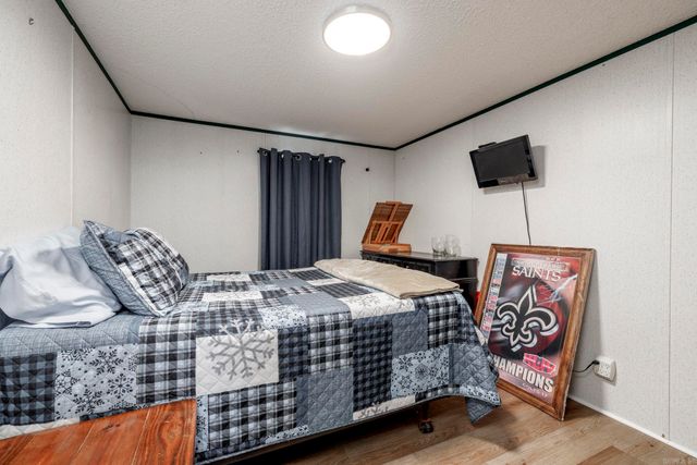 1001 Crystal Hill Road, Hot Springs, AR 71913