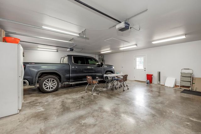 1001 Crystal Hill Road, Hot Springs, AR 71913