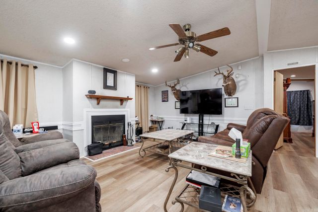 1001 Crystal Hill Road, Hot Springs, AR 71913