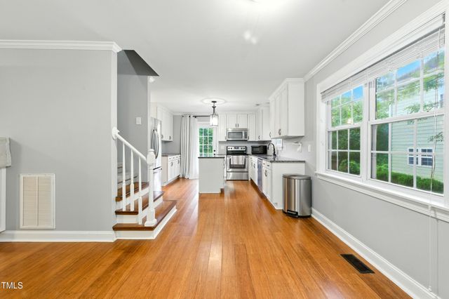240 Jay Street, Chapel Hill, NC 27516