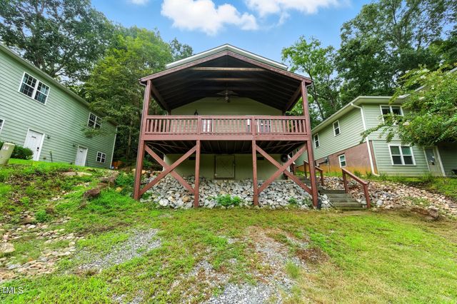 240 Jay Street, Chapel Hill, NC 27516