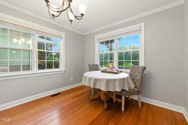 240 Jay Street, Chapel Hill, NC 27516