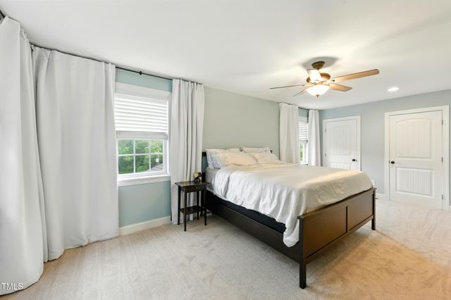 240 Jay Street, Chapel Hill, NC 27516