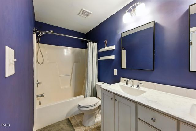 240 Jay Street, Chapel Hill, NC 27516