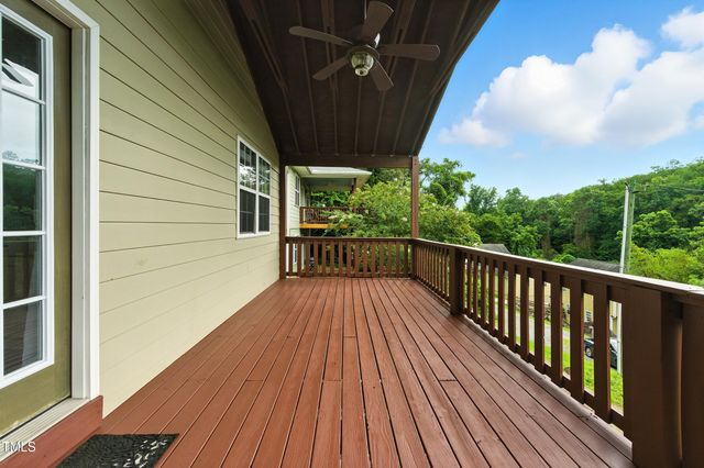 240 Jay Street, Chapel Hill, NC 27516