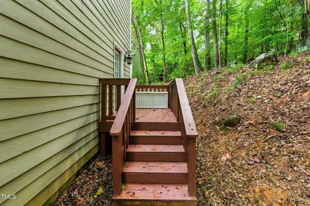 240 Jay Street, Chapel Hill, NC 27516