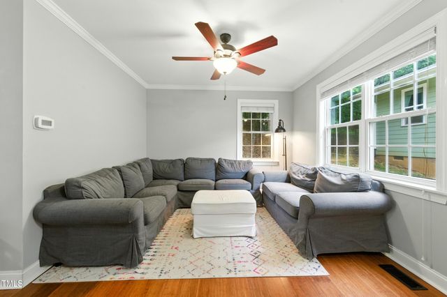 240 Jay Street, Chapel Hill, NC 27516