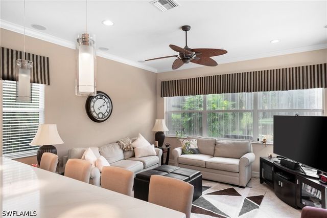 6155 Dogleg DR, Naples, FL 34113