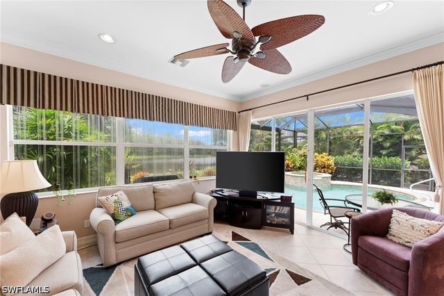 6155 Dogleg DR, Naples, FL 34113