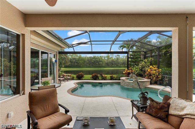 6155 Dogleg DR, Naples, FL 34113