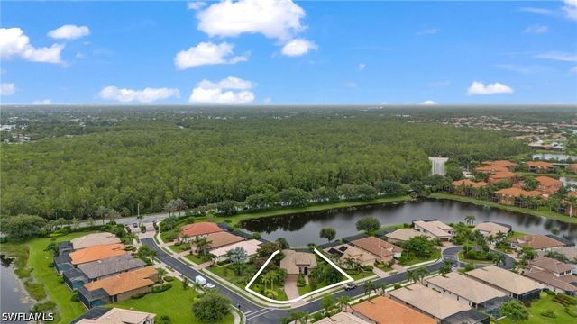 6155 Dogleg DR, Naples, FL 34113