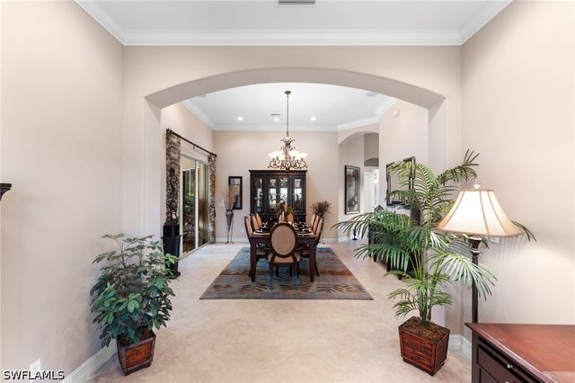 6155 Dogleg DR, Naples, FL 34113