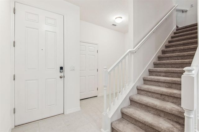 5756 SPOTTED HARRIER WAY, Lithia, FL 33547