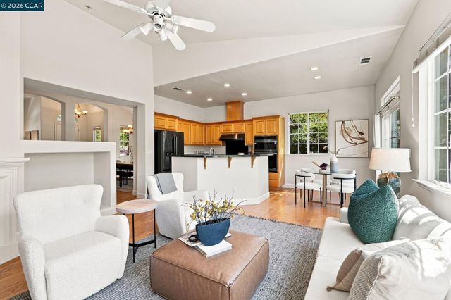 1101 Sunny Cove St, Walnut Creek, CA 94597