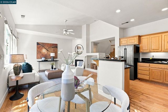 1101 Sunny Cove St, Walnut Creek, CA 94597