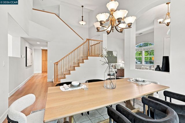 1101 Sunny Cove St, Walnut Creek, CA 94597