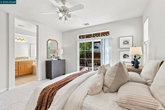 1101 Sunny Cove St, Walnut Creek, CA 94597