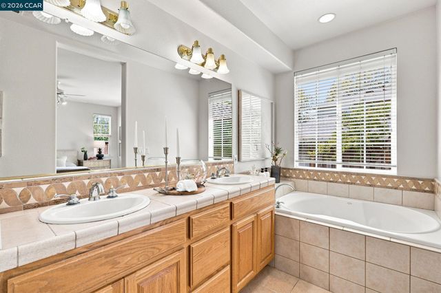 1101 Sunny Cove St, Walnut Creek, CA 94597