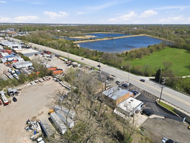 11324 Southwest Highway, Palos Hills, IL 60465