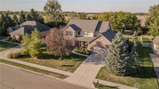 2791 Meadowpoint Drive, Troy, OH 45373