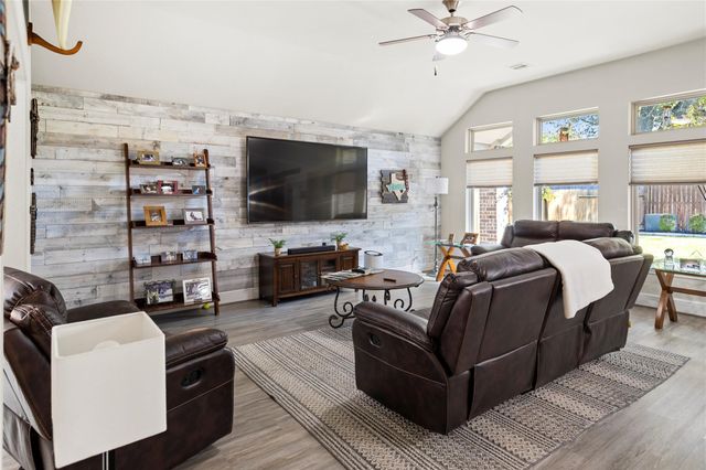 11015 Buttonwood Creek Trail, Tomball, TX 77375