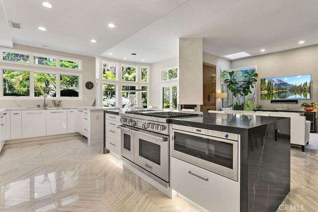 9 Newcastle Lane, Laguna Niguel, CA 92677