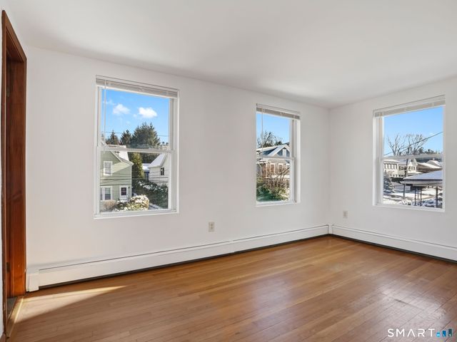 28 Orchard Place 2nd Floor, Greenwich, CT 06830