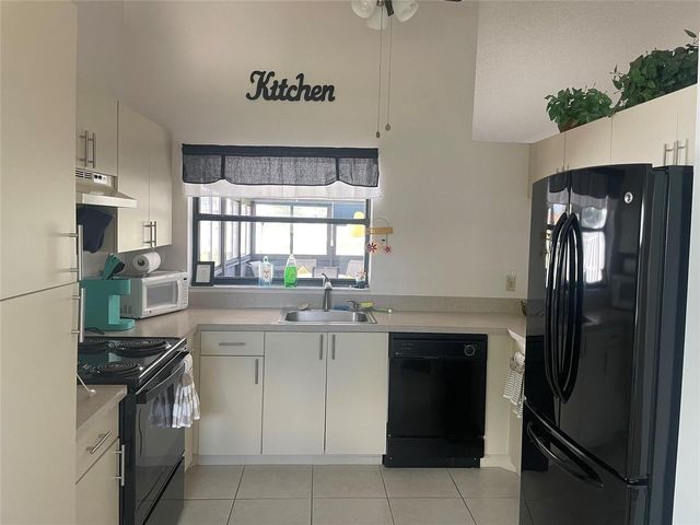 5675 Northpointe Lane, Boynton Beach, FL 33437