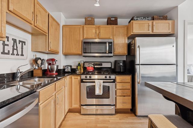 929 Portland Avenue 902, Minneapolis, MN 55404