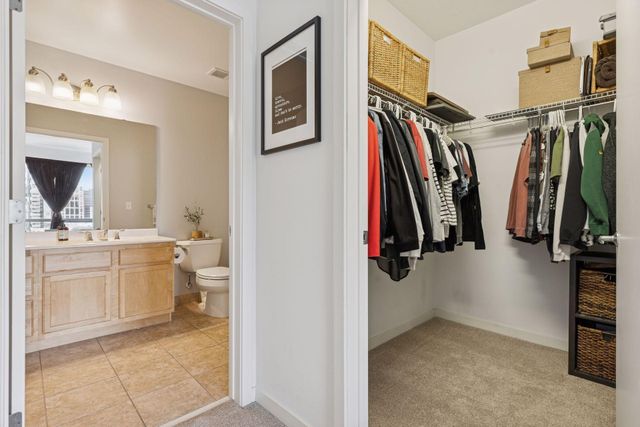 929 Portland Avenue 902, Minneapolis, MN 55404