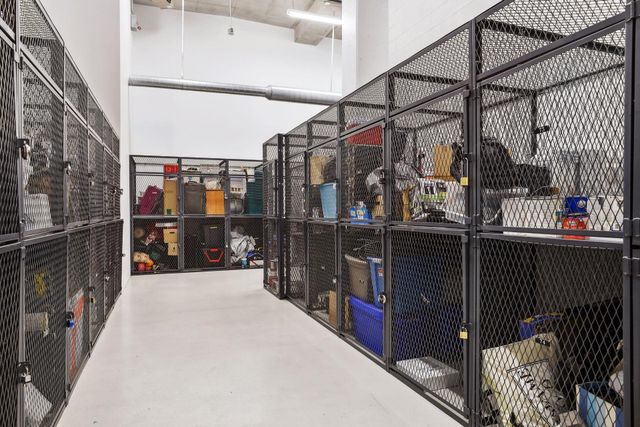 929 Portland Avenue 902, Minneapolis, MN 55404