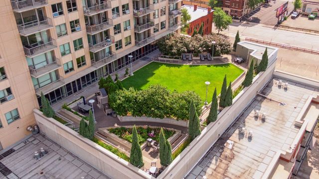 929 Portland Avenue 902, Minneapolis, MN 55404