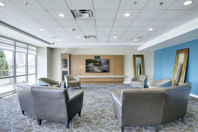 929 Portland Avenue 902, Minneapolis, MN 55404