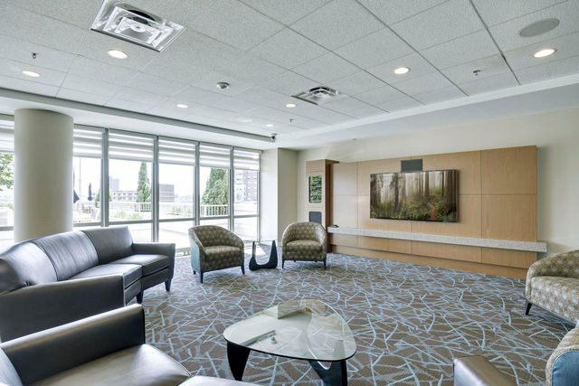 929 Portland Avenue 902, Minneapolis, MN 55404