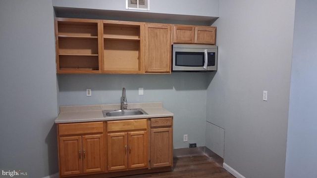 2208 W VENANGO ST, Philadelphia, PA 19140