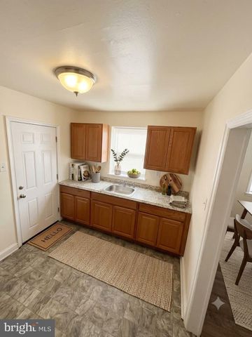 2500 JESSUP ST, Wilmington, DE 19802