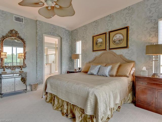 2605 Estrella CT PH-3, Naples, FL 34109