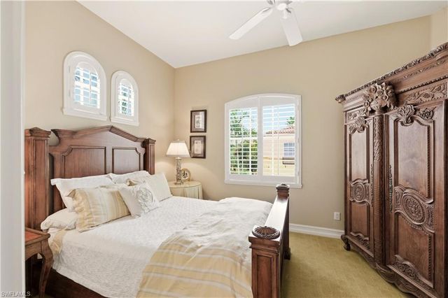2605 Estrella CT PH-3, Naples, FL 34109