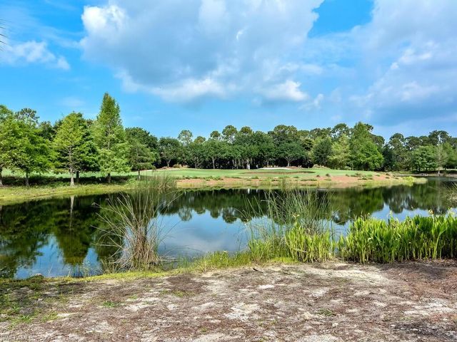 2605 Estrella CT PH-3, Naples, FL 34109