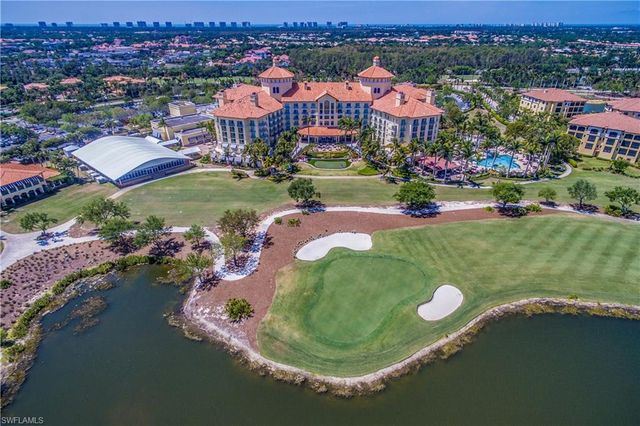 2605 Estrella CT PH-3, Naples, FL 34109