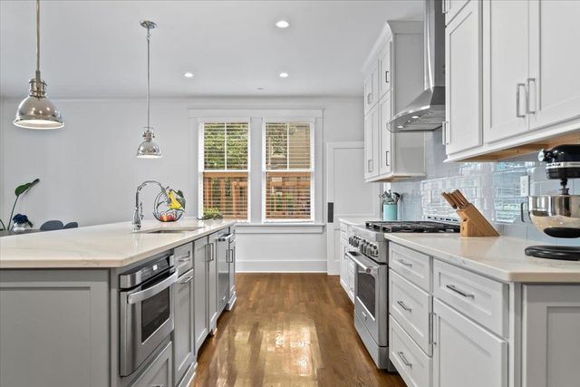 1766 CARR AVE, Memphis, TN 38104