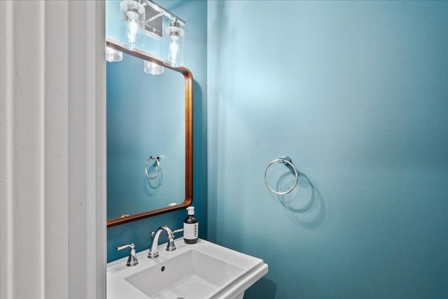 1766 CARR AVE, Memphis, TN 38104