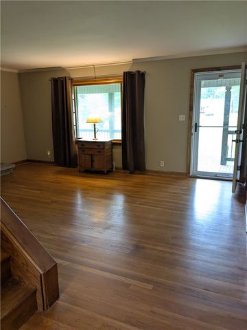 3106 Fernwood Ln, Neshannock Twp, PA 16105
