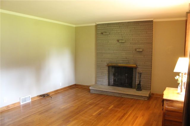 3106 Fernwood Ln, Neshannock Twp, PA 16105