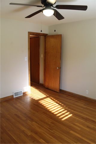 3106 Fernwood Ln, Neshannock Twp, PA 16105