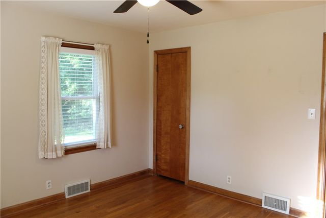 3106 Fernwood Ln, Neshannock Twp, PA 16105