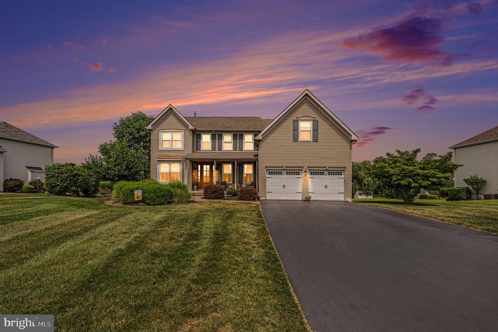 108 FOX RUN DR, Collegeville, PA 19426